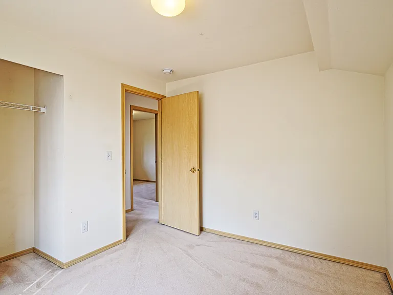 4006 NE 18th St — Photo 35