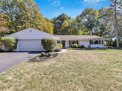 4883 Winding Ln, Clarence, NY, 14031