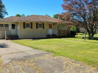 10 Old Traveled Way, Ledgewood, NJ 07852