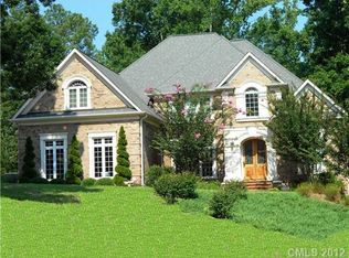 9022 Wing Point Dr, Belmont, NC 28012