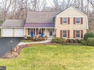 2689 Mattox Creek Dr, Oakton, VA 22124