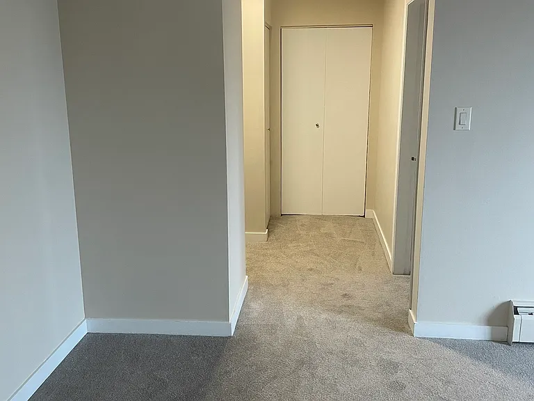430 Ash St — Photo 5