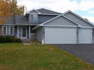 15841 Foxhill Ave N, Hugo, MN 55038