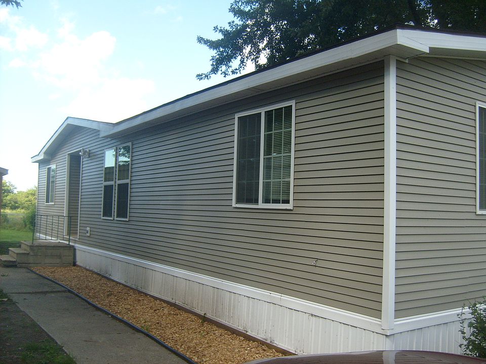 1st image of 6930 NE 56th St Trlr 5
