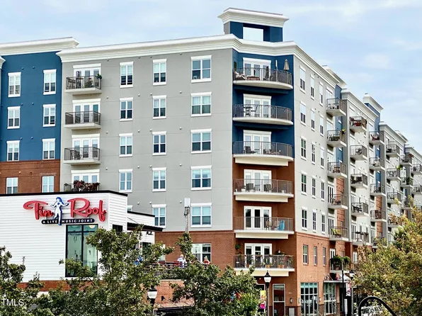 222 Glenwood Ave APT 210, Raleigh, NC 27603