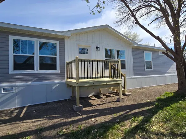 2803 E Kay St, Pierre, SD 57501