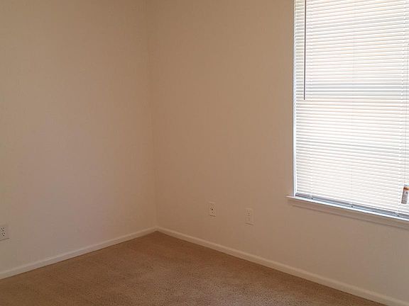 4th image of 2506 20th St #6