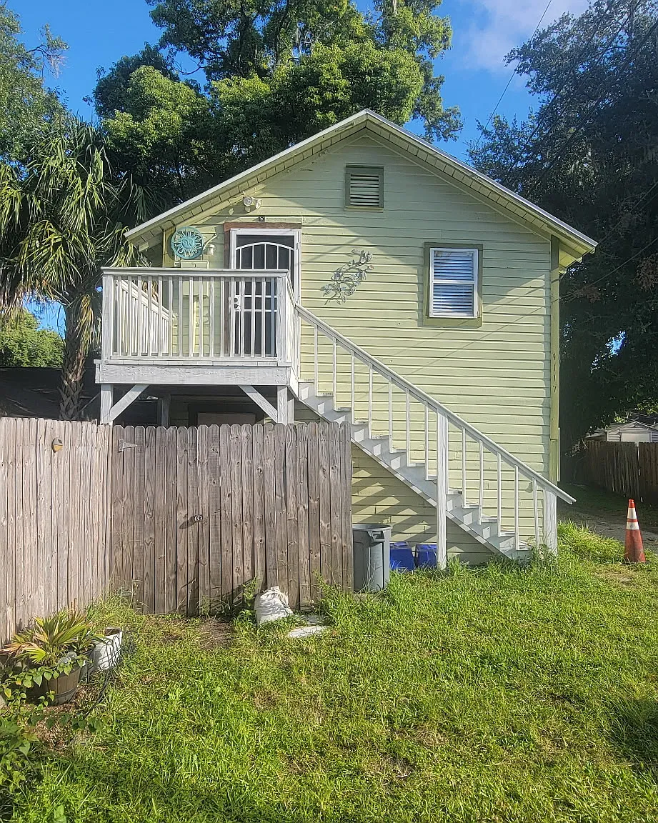 1 bed, 340 sqft, $1,000 — Photo 1