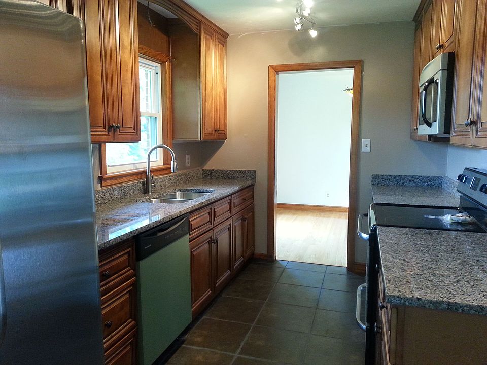 1st image of 402 Elden Ave