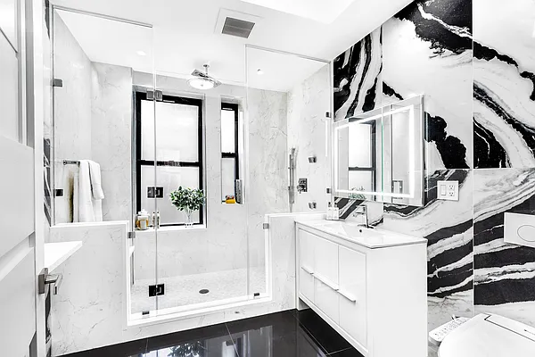 Sold by Compass | media 5