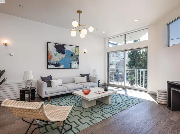 410 Webster St APT 2, Oakland, CA 94607