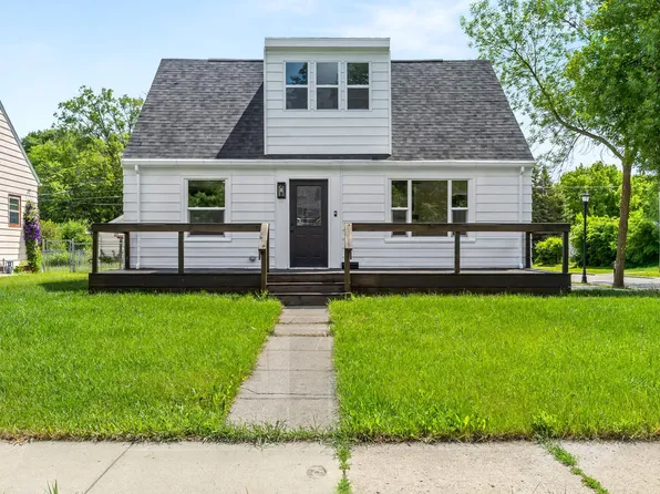 1601 11th St N, Fargo, ND 58102