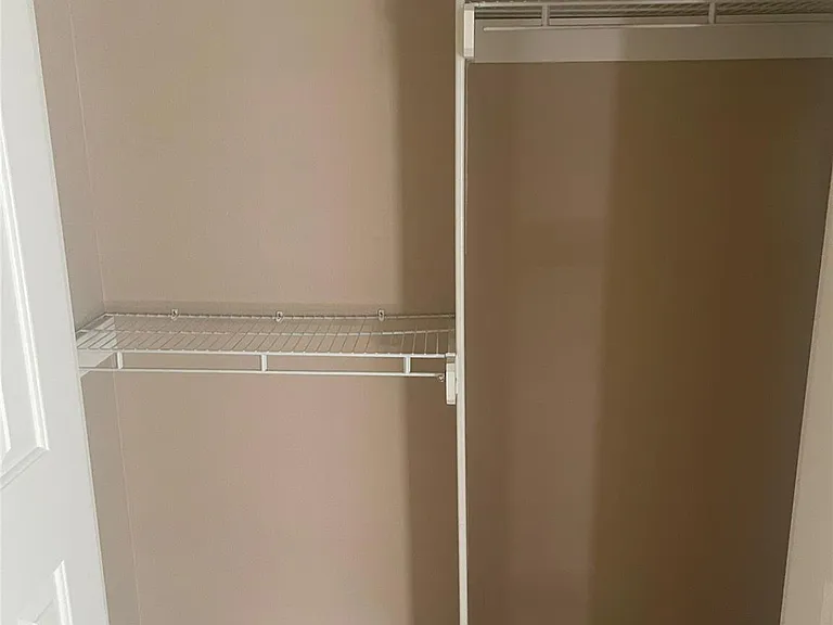 5815 Vinemont Ln — Photo 23
