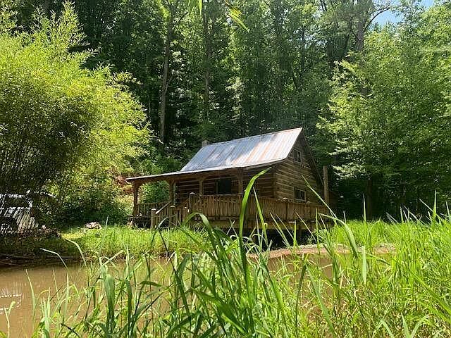 13th image of this home