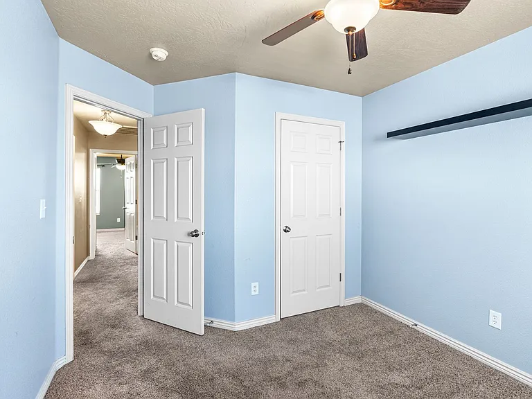 3155 S Hidden Valley Dr #212 — Photo 10