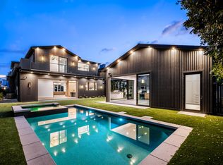 16747 Morrison St, Encino, CA 91436