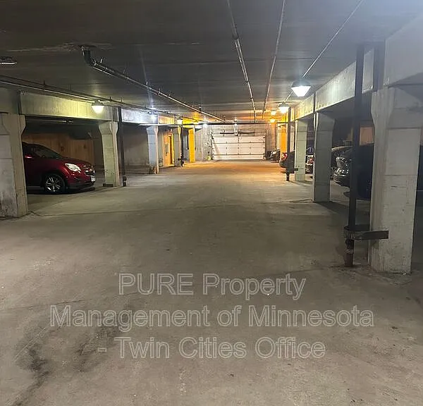 221 Grand Ave W #204 — Photo 16