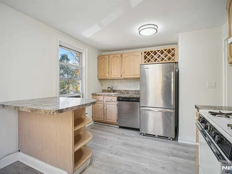 137 Closter Dock Rd #2 — Photo 10