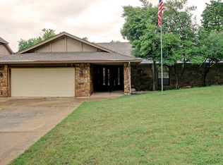 2635 E 73rd St, Tulsa, OK 74136