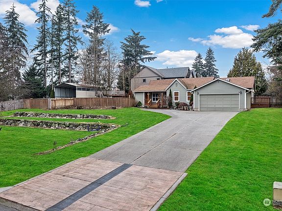 2nd image of 13522 108th Avenue Ct E