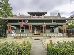 150 N Main St, Ashland, OR 97520