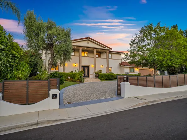 20274 Delita Dr, Woodland Hills, CA 91364