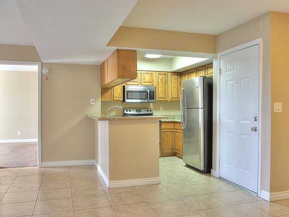 5th image of 540 N May St #3122