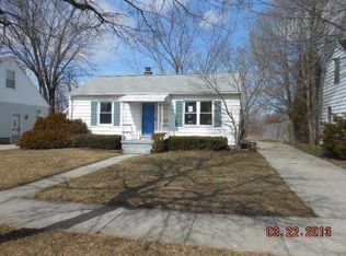 1101 Pennway Dr, Lansing, MI 48910