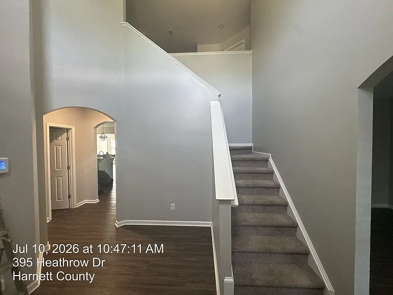 395 Heathrow Dr — Photo 16