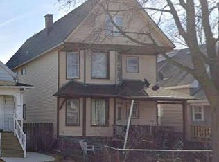 2138 S 17th St, Milwaukee, WI 53215