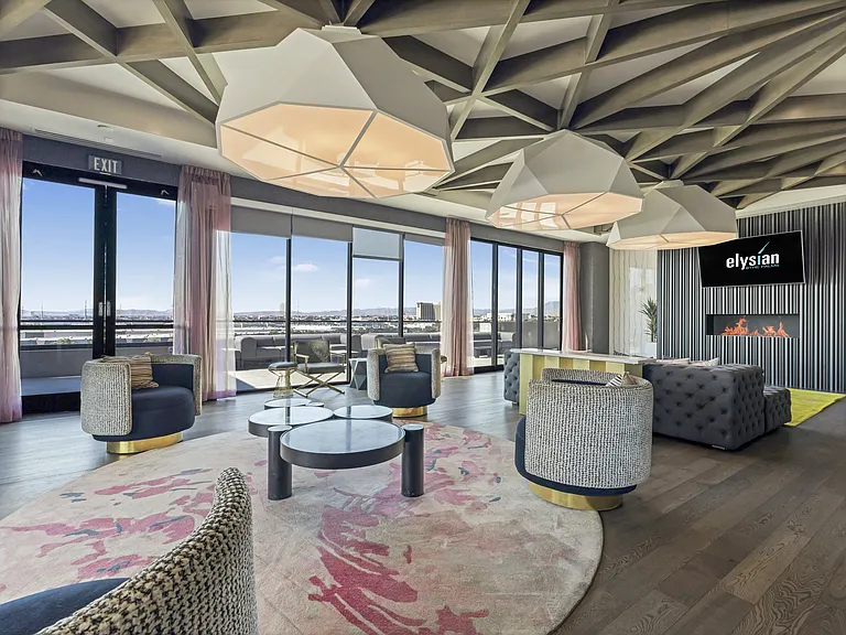 Flatiron LV — Photo 28