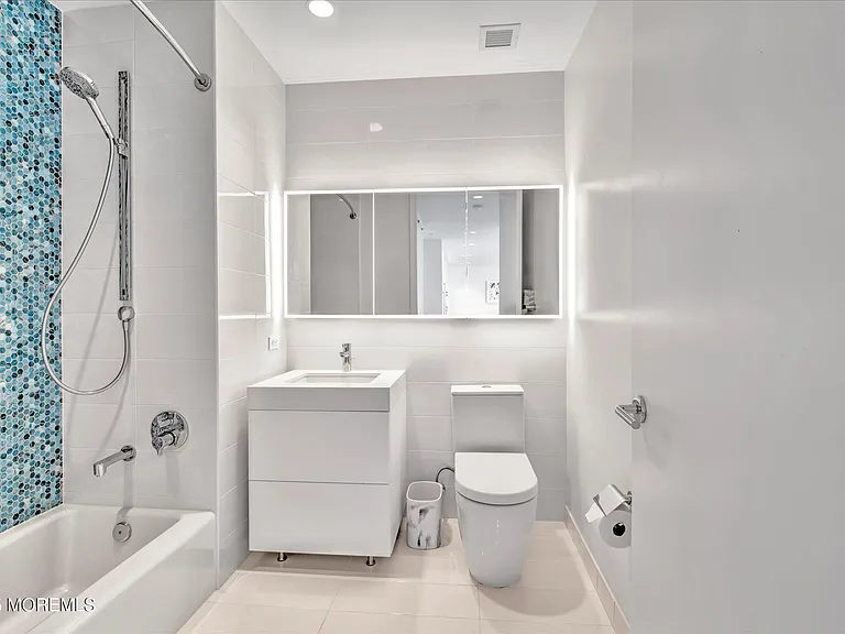 1101 Ocean Ave #603 — Photo 25
