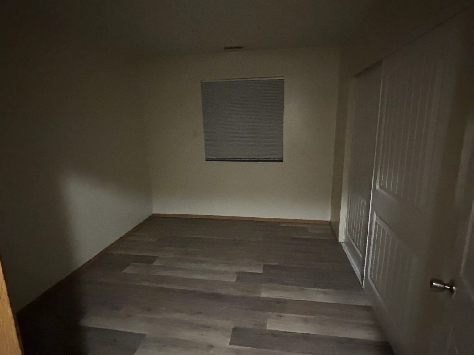 2 bed, 880 sqft, $1,300 — Photo 1