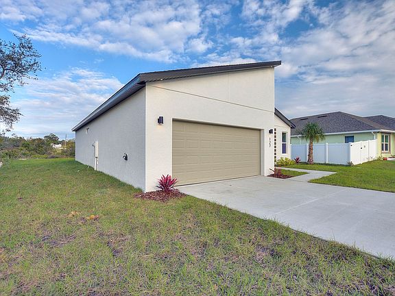 4th image of 1124 James Way