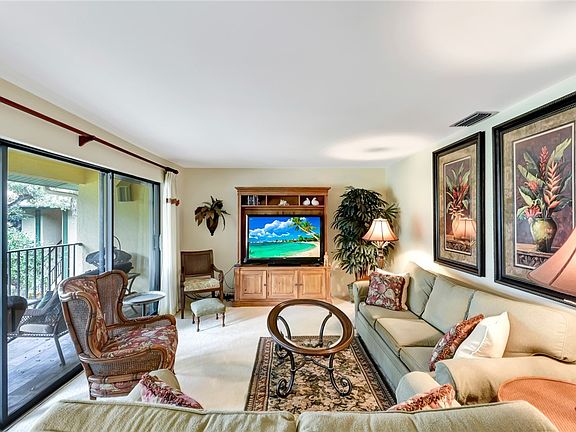 5th image of 910 E Causeway Blvd Unit 6