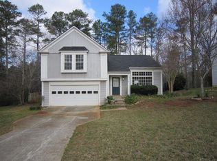 1781 Surrey Hill Cir, Lawrenceville, GA 30044