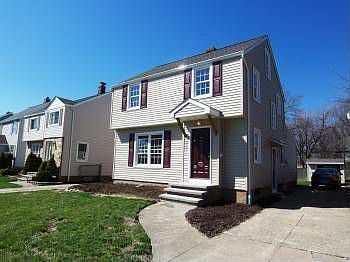1st image of 22001 Kenison Ave