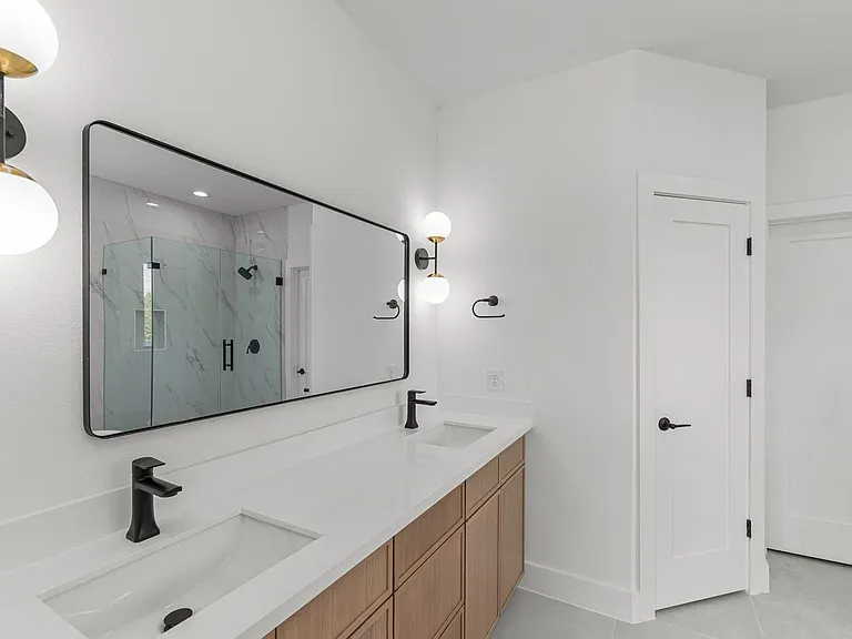 3344 Sauer St — Photo 12