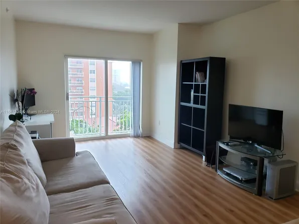50 Menores Ave APT 517, Coral Gables, FL 33134