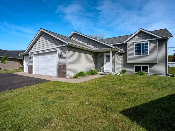 1305 Whistling Straits Court, Altoona, WI 54720
