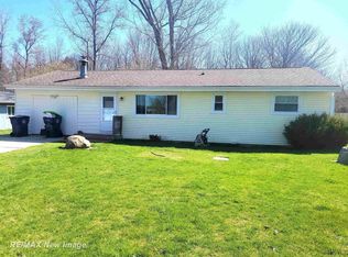 164 N Thomas Rd, Saginaw, MI 48609