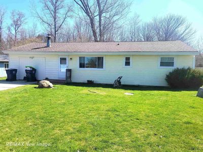 164 N Thomas Rd, Saginaw, MI, 48609
