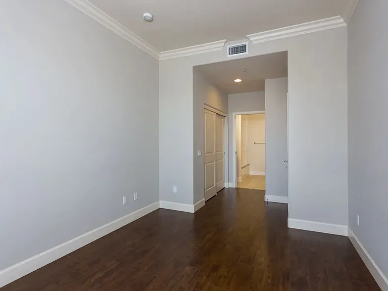311 S Gramercy Pl #Penthouse 2 — Photo 14