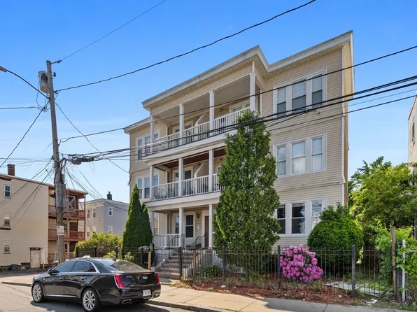 14 Estella St APT 2, Mattapan, MA 02126
