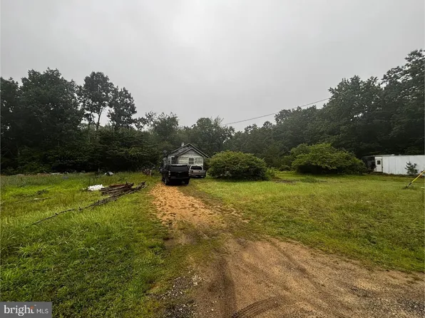 6756 16th Ave, Mays Landing, NJ 08330