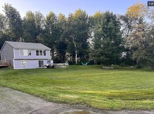 139 Higginsville Rd, Kenduskeag, ME 04450