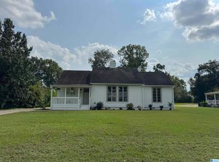 203 Magnolia St, Trussville, AL 35173