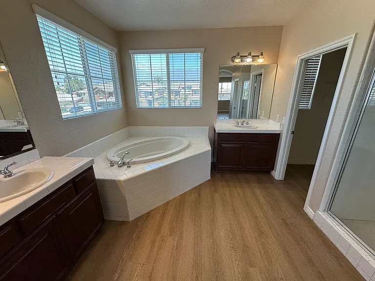12781 Wine Cellar Ct — Photo 30