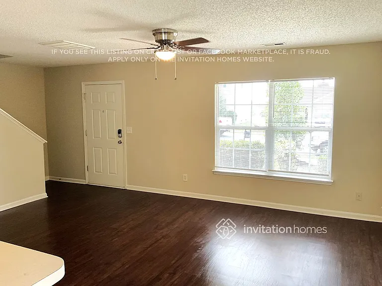 1402 Bray Dr — Photo 5