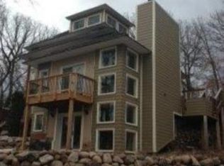 8149 Telegraph Rd, Bloomington, MN 55438